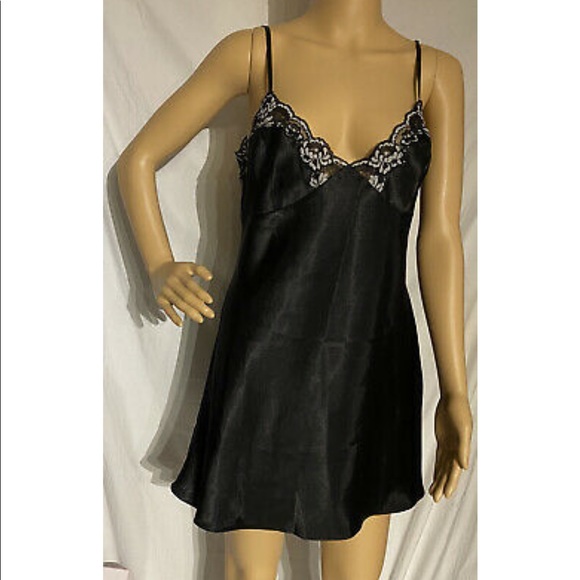 Frederick's of Hollywood Other - Fredrick’s of Hollywood Open Back Slip Dress